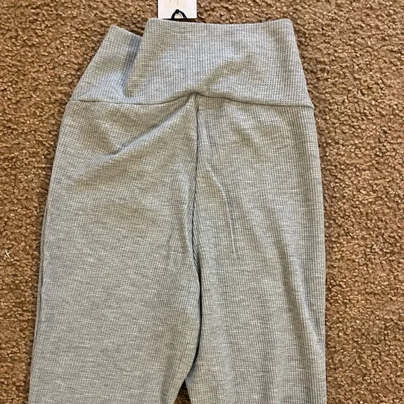 NWT WeWoreWhat Waffle Knit High Rise Leggings Heather Grey Danielle Bernstein XS - Picture 4 of 7
